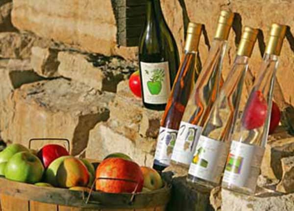 peak spirits basket bottles